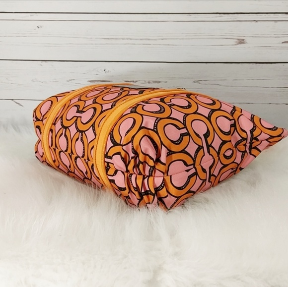 Coach Poppy 3D Glam Bag Set - Picture 5 of 7